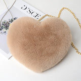 Heart-shaped chain bag