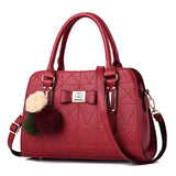 Ladies fashion handbag